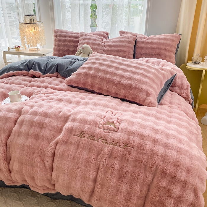 潮邦创意家居 2025新款小米兔泡泡兔绒保暖四件套 米兔豆沙