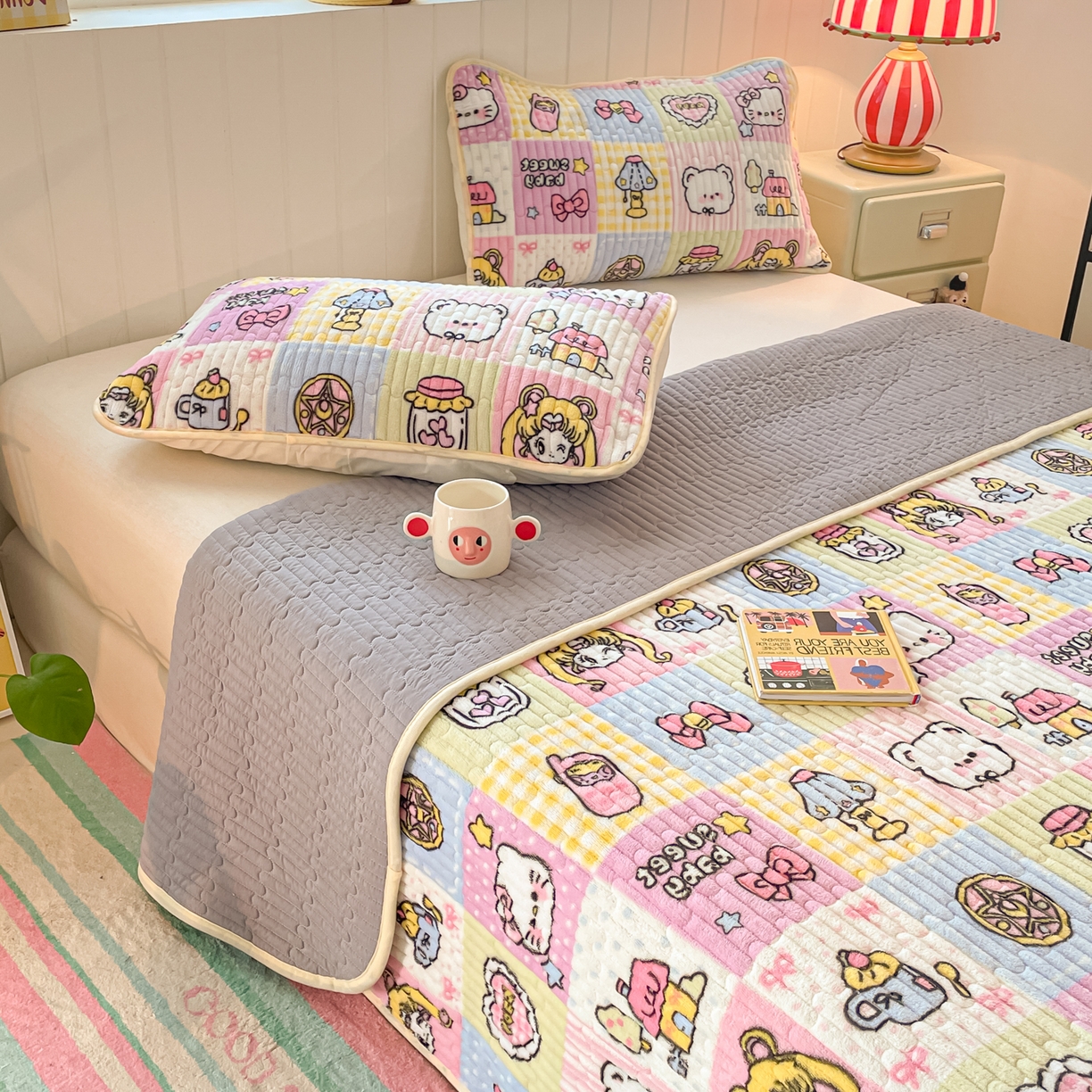 91家纺网 家纺一手货源 找家纺 贝扬思家纺 2025新款高克重牛奶绒豆豆被套床盖四件套-悦心系列 悦心-少女心