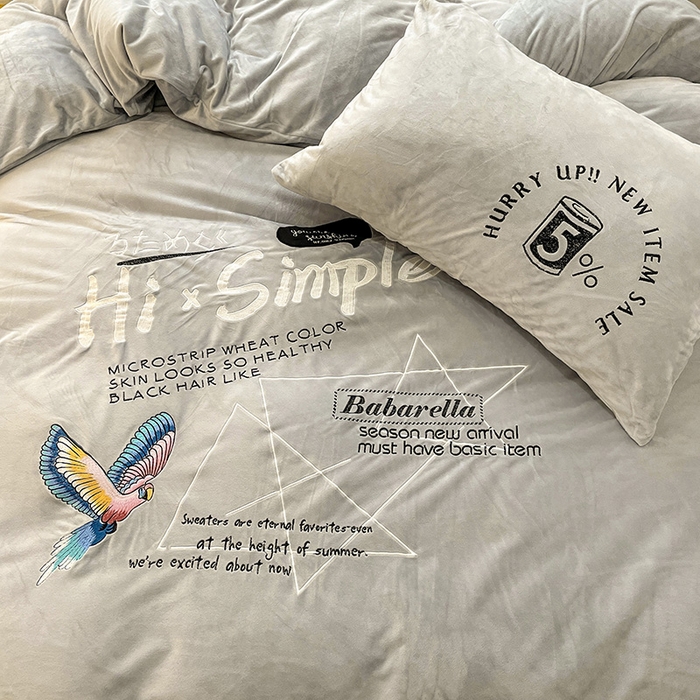 91家纺网 家纺一手货源 找家纺 梵克保罗 2025秋冬新款高克重婴儿绒原创绣花工艺系列三件套四件套-卡通系列 时尚节奏