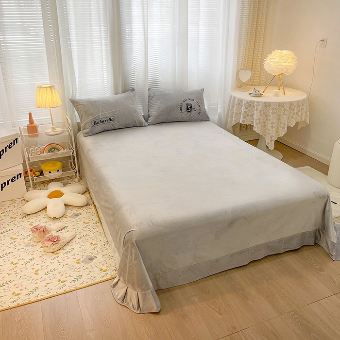 91家纺网 家纺一手货源 找家纺 梵克保罗 2025秋冬新款高克重婴儿绒原创绣花工艺系列三件套四件套-卡通系列 时尚节奏