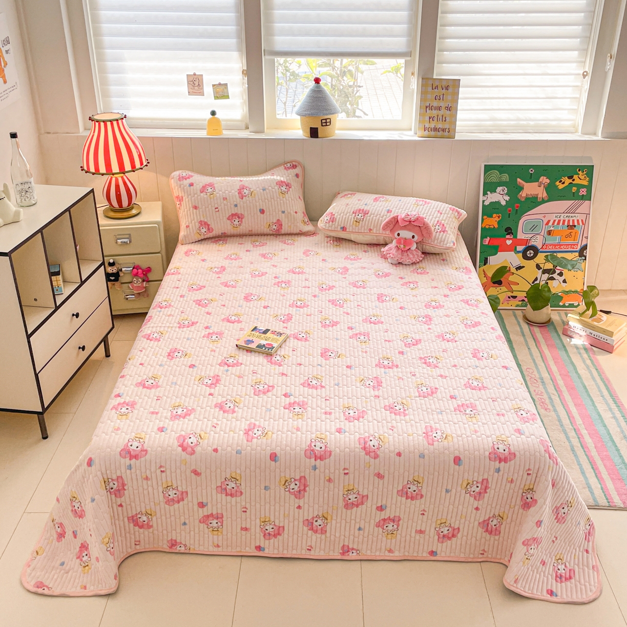 91家纺网 家纺一手货源 找家纺 贝扬思家纺 2025新款高克重牛奶绒豆豆被套床盖四件套-悦心系列 悦心-小美甜品屋