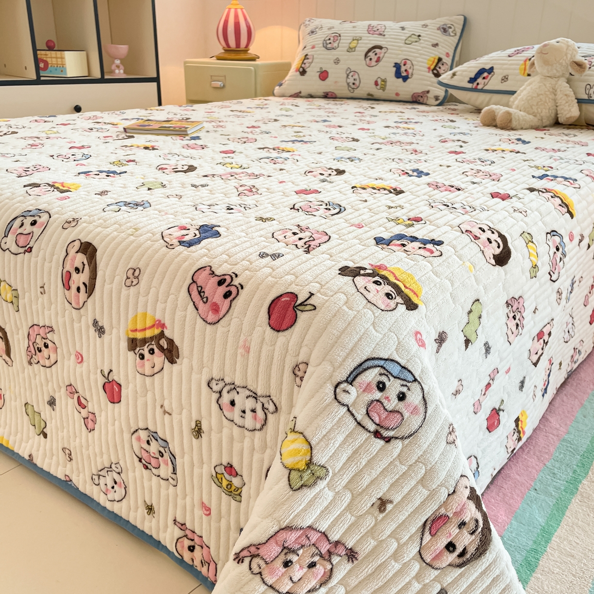 91家纺网 家纺一手货源 找家纺 贝扬思家纺 2025新款高克重牛奶绒豆豆被套床盖四件套-悦心系列 悦心-小小新