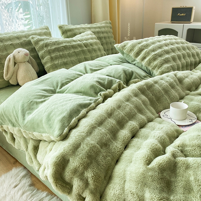 91家纺网 家纺一手货源 找家纺 潮邦创意家居 2025新款小米兔泡泡兔绒保暖四件套 米兔绿