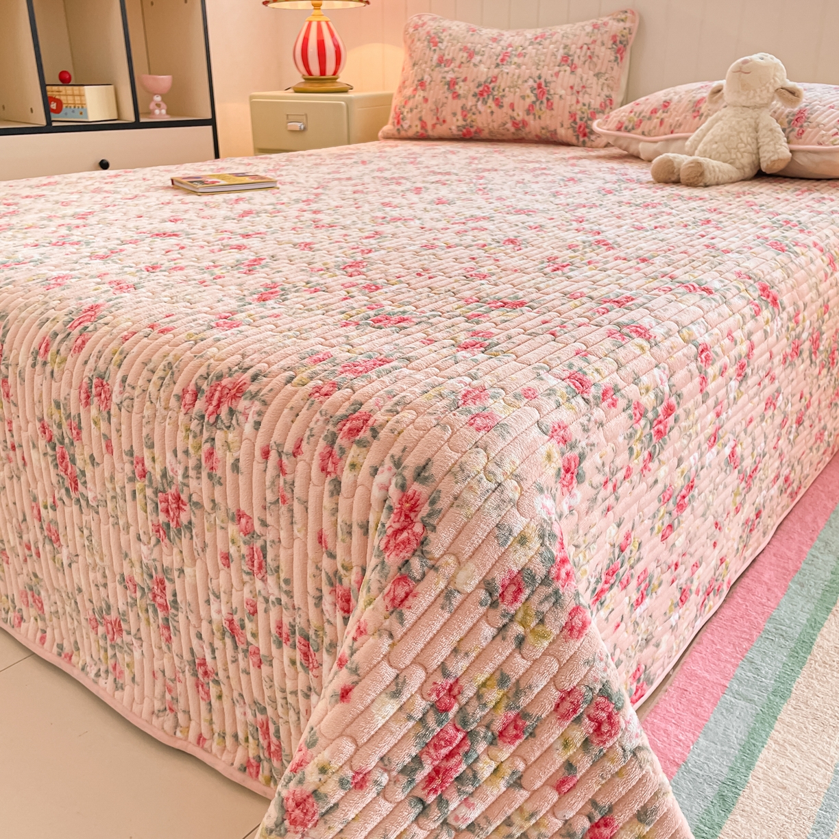 91家纺网 家纺一手货源 找家纺 贝扬思家纺 2025新款高克重牛奶绒豆豆被套床盖四件套-悦心系列 悦心-星辰闪烁