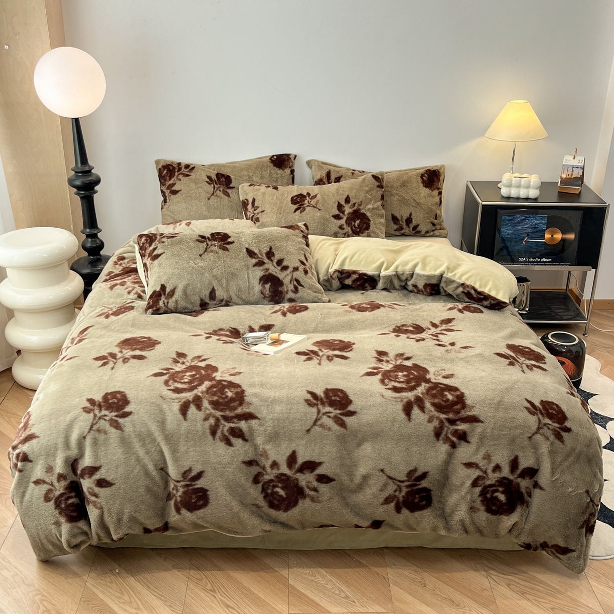 91家纺网 家纺一手货源 找家纺 （总）金爱家 2025新款全消光牛奶绒A类赫本风纯色獭兔毛绒立体牛奶绒四件套