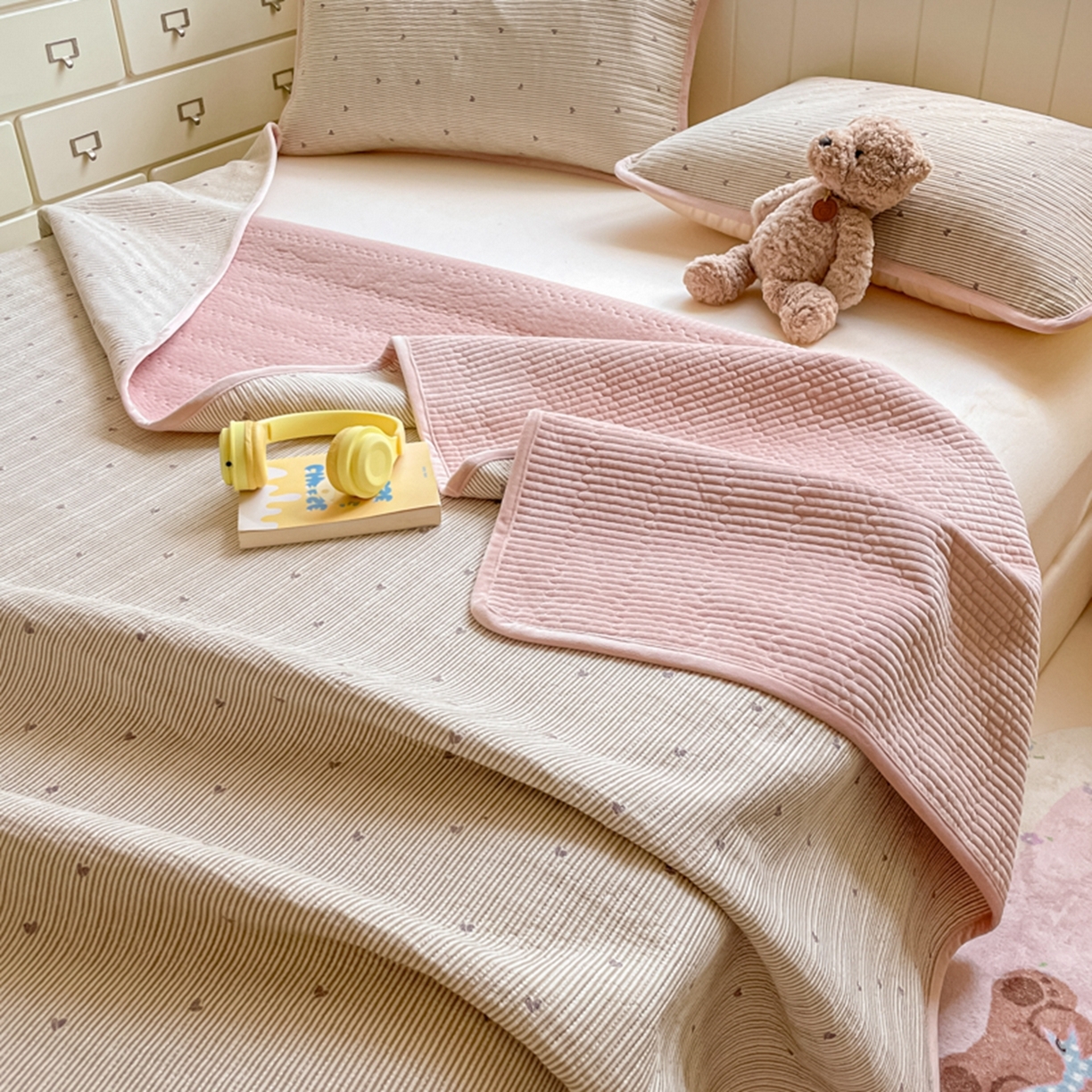 91家纺网 家纺一手货源 找家纺 老帅的工厂店 2025新款A类云感懒人冬季一体被被子被芯床盖系列-单床盖 心动