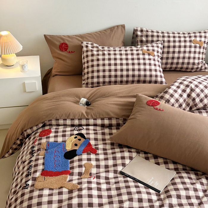 91家纺网 家纺一手货源 找家纺 如意朵 2025新款全棉纯棉磨毛绣花四件套-风格一 毛线小狗