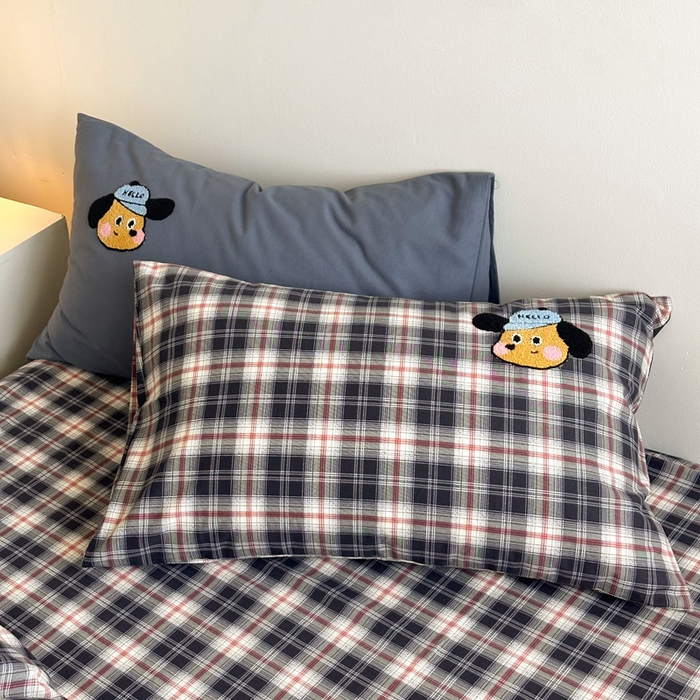 91家纺网 家纺一手货源 找家纺 如意朵 2025新款全棉纯棉磨毛绣花四件套-风格一 加油小狗