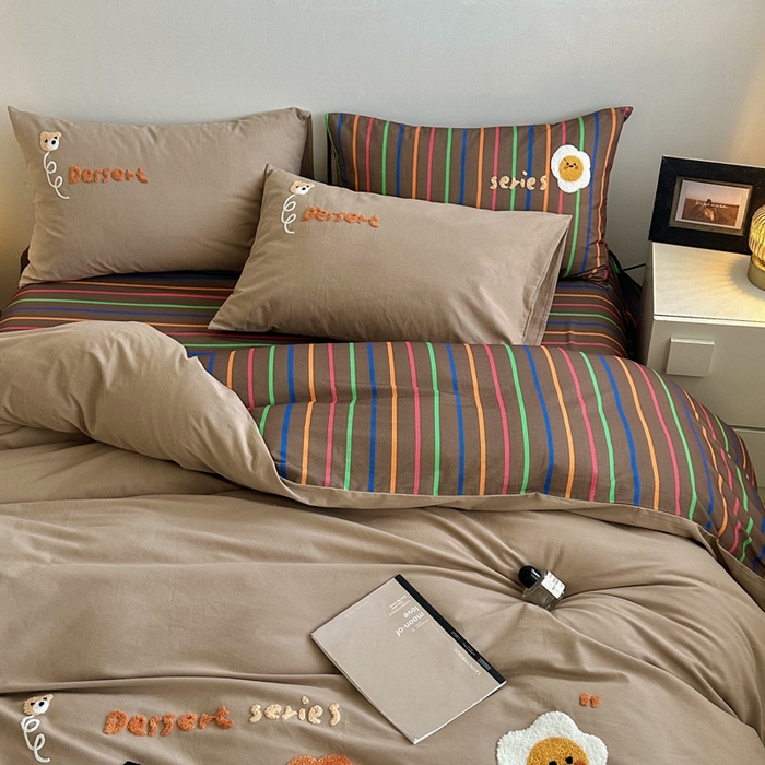 91家纺网 家纺一手货源 找家纺 如意朵 2025新款全棉纯棉磨毛绣花四件套-风格一 美味吐司