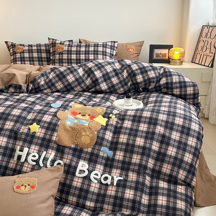 91家纺网 家纺一手货源 找家纺 如意朵 2025新款全棉纯棉磨毛绣花四件套-风格一 摘星熊