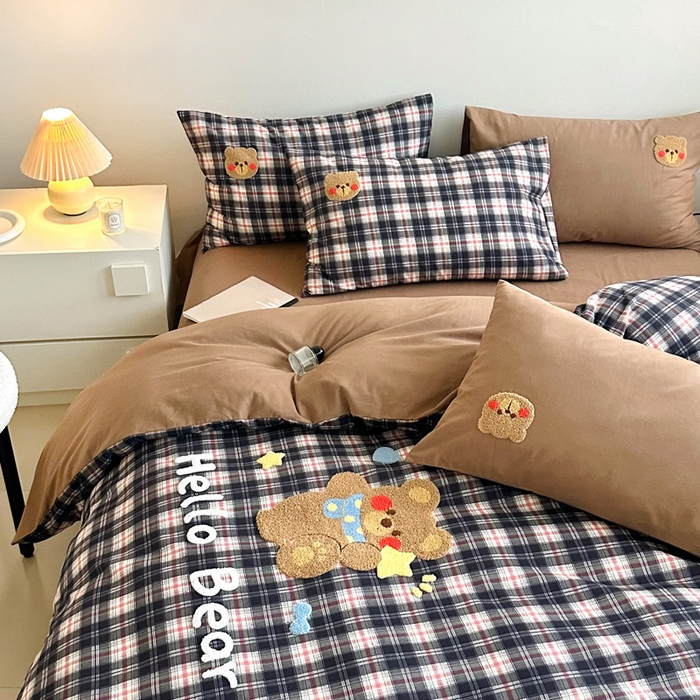 91家纺网 家纺一手货源 找家纺 如意朵 2025新款全棉纯棉磨毛绣花四件套-风格一 摘星熊