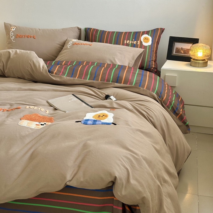 91家纺网 家纺一手货源 找家纺 如意朵 2025新款全棉纯棉磨毛绣花四件套-风格一 美味吐司