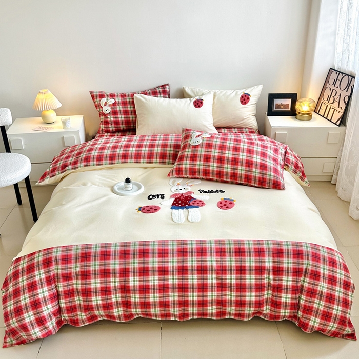 如意朵 2025新款全棉纯棉磨毛绣花四件套-风格一 草莓兔兔