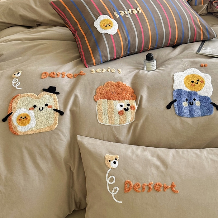 91家纺网 家纺一手货源 找家纺 如意朵 2025新款全棉纯棉磨毛绣花四件套-风格一 美味吐司