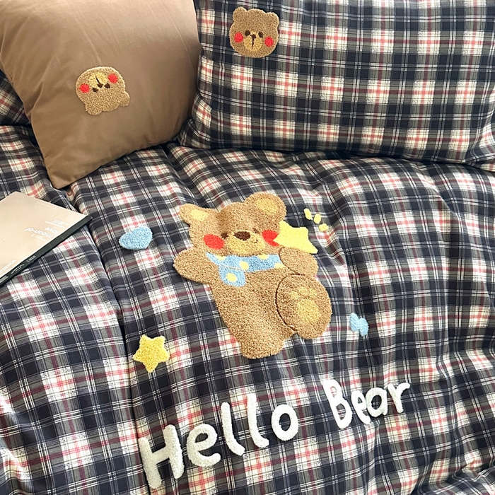 91家纺网 家纺一手货源 找家纺 如意朵 2025新款全棉纯棉磨毛绣花四件套-风格一 摘星熊