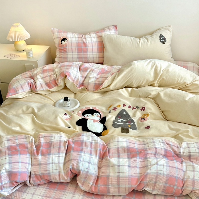 91家纺网 家纺一手货源 找家纺 如意朵 2025新款全棉纯棉磨毛绣花四件套-风格一 音乐企鹅