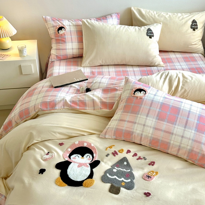 91家纺网 家纺一手货源 找家纺 如意朵 2025新款全棉纯棉磨毛绣花四件套-风格一 音乐企鹅