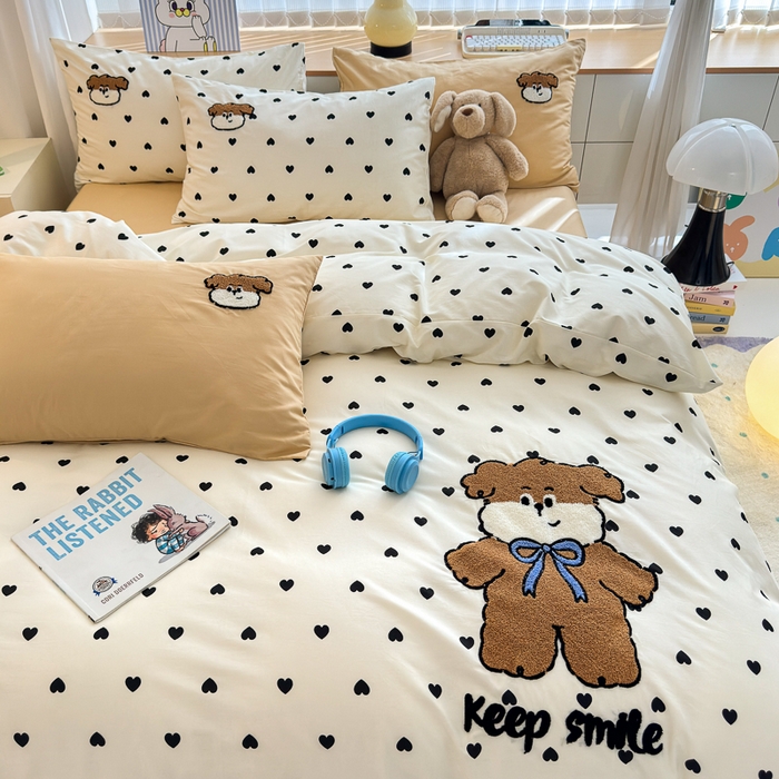 91家纺网 家纺一手货源 找家纺 如意朵 2025新款全棉纯棉小清新印花加绣花四件套 星愿狗