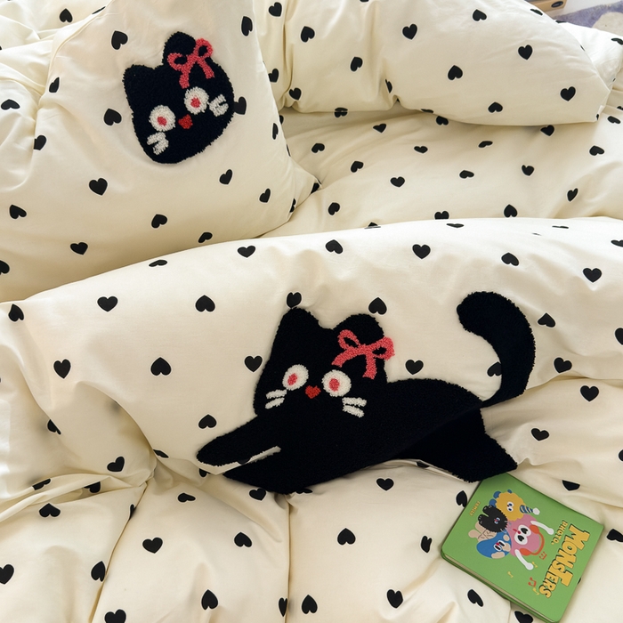 91家纺网 家纺一手货源 找家纺 如意朵 2025新款全棉纯棉小清新印花加绣花四件套 嗨皮猫