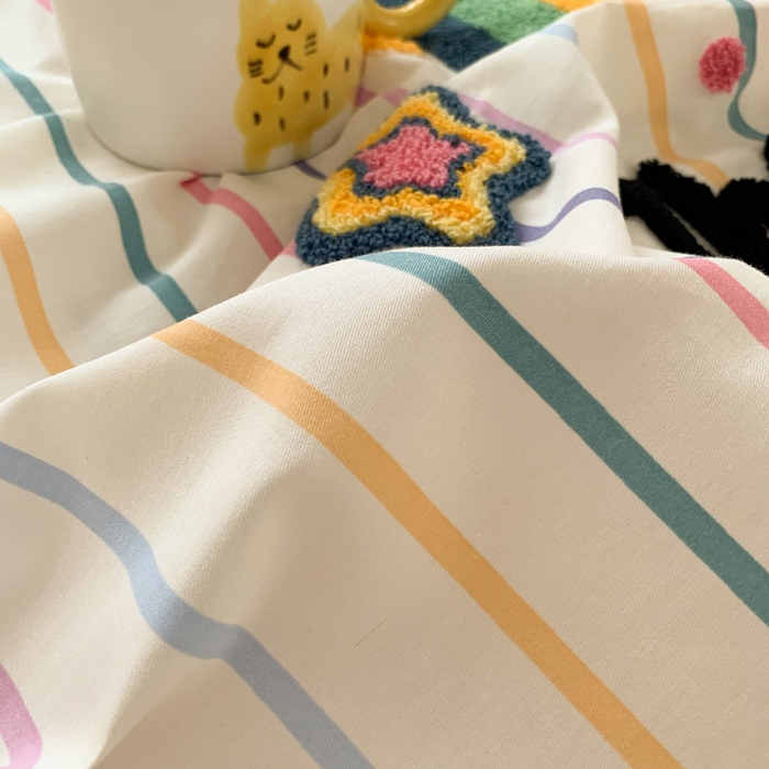 91家纺网 家纺一手货源 找家纺 如意朵 2025新款全棉纯棉小清新印花加绣花四件套 彩虹糖