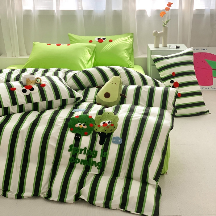 91家纺网 家纺一手货源 找家纺 如意朵 2025新款全棉纯棉小清新印花加绣花四件套 许愿树