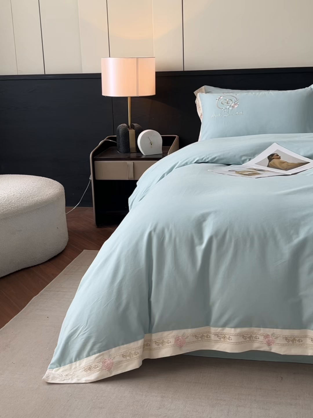 91家纺网 家纺一手货源 找家纺 小叮当家纺仓储工厂店 2025新款(买家秀不断货)亲肤A类全棉纯棉长绒棉全棉纯棉磨毛四件套-斯嘉丽系列 斯嘉丽-飘蓝