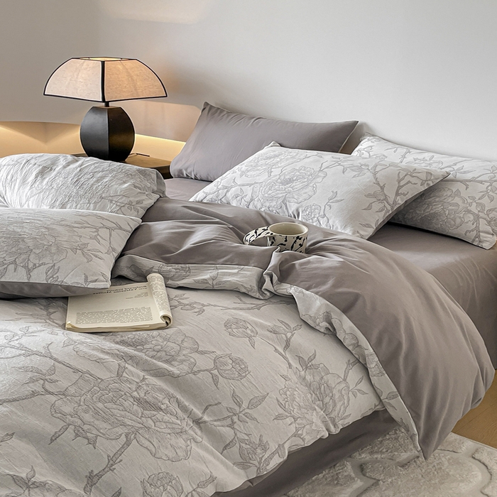 91家纺网 家纺一手货源 找家纺 小叮当家纺仓储工厂店 2025新款(买家秀 不断货)A类亲肤全棉纯棉色织大提花磨毛四件套床单床笠-花漾 山花烂漫-灰