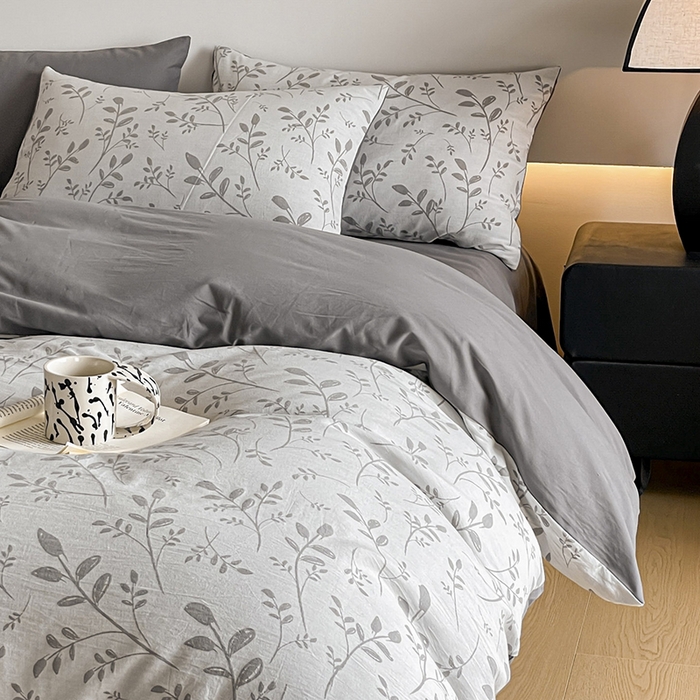 91家纺网 家纺一手货源 找家纺 小叮当家纺仓储工厂店 2025新款(买家秀 不断货)A类亲肤全棉纯棉色织大提花磨毛四件套床单床笠-花漾 浪漫满屋-灰