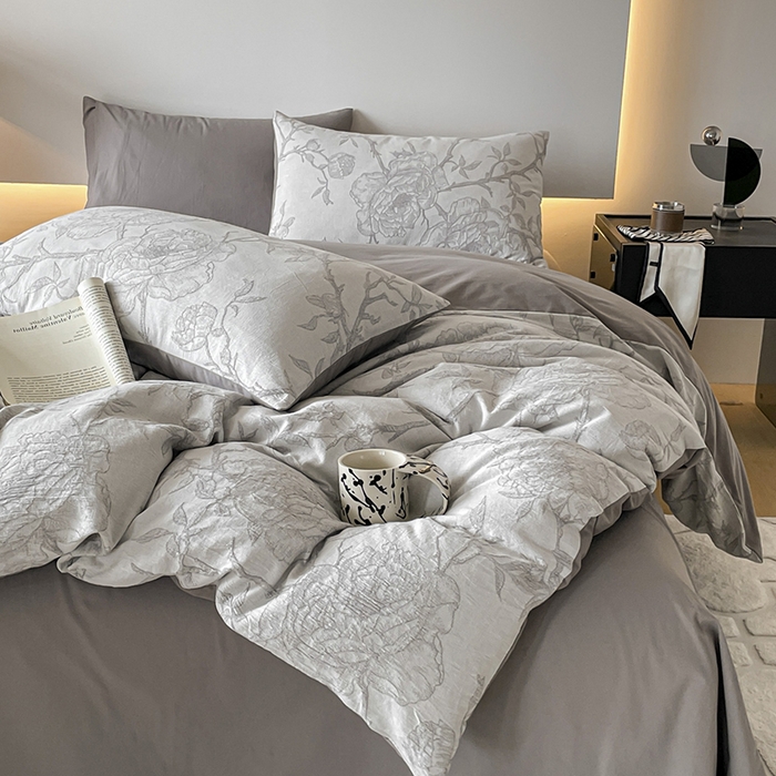 91家纺网 家纺一手货源 找家纺 小叮当家纺仓储工厂店 2025新款(买家秀 不断货)A类亲肤全棉纯棉色织大提花磨毛四件套床单床笠-花漾 山花烂漫-灰