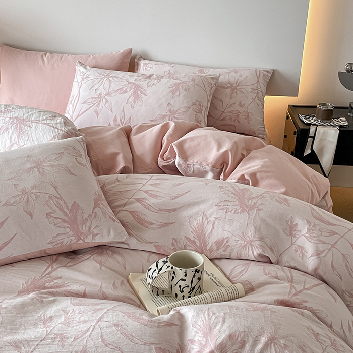 91家纺网 家纺一手货源 找家纺 小叮当家纺仓储工厂店 2025新款(买家秀 不断货)A类亲肤全棉纯棉色织大提花磨毛四件套床单床笠-花漾 花间入梦-粉