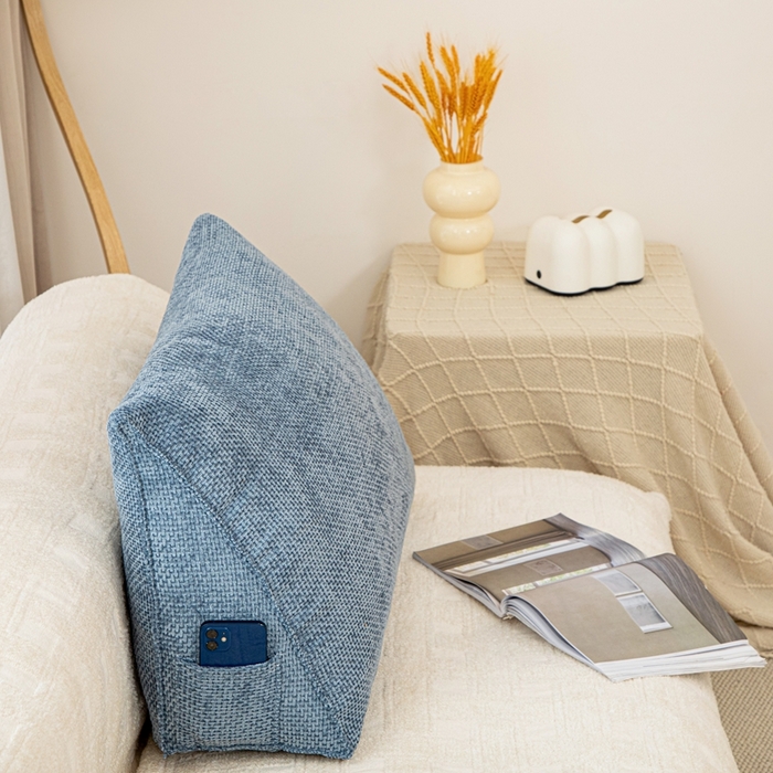 91家纺网 家纺一手货源 找家纺 沐沐家纺 2026新款十字绒三角靠背 孔雀蓝