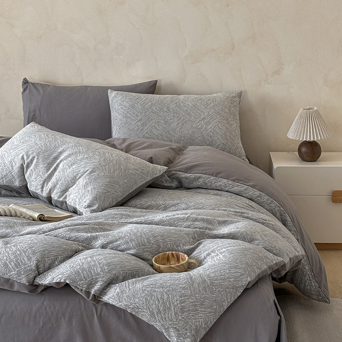 91家纺网 家纺一手货源 找家纺 小叮当家纺仓储工厂店 2025新款(买家秀 不断货)亲肤A类母婴级全棉纯棉三层纱色织提花磨毛四件套素影 素影-本色-灰