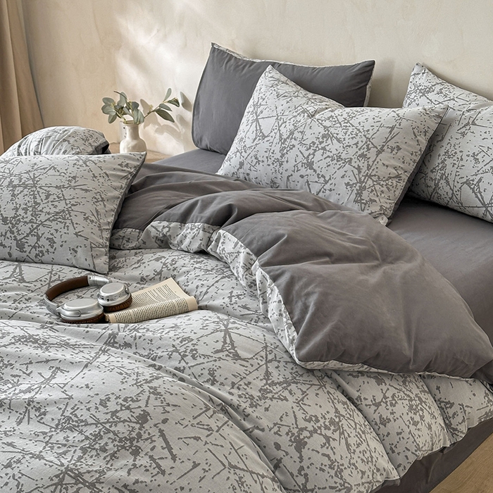 91家纺网 家纺一手货源 找家纺 小叮当家纺仓储工厂店 2025新款(买家秀 不断货)亲肤A类母婴级全棉纯棉三层纱色织提花磨毛四件套素影 素影-烟花-灰