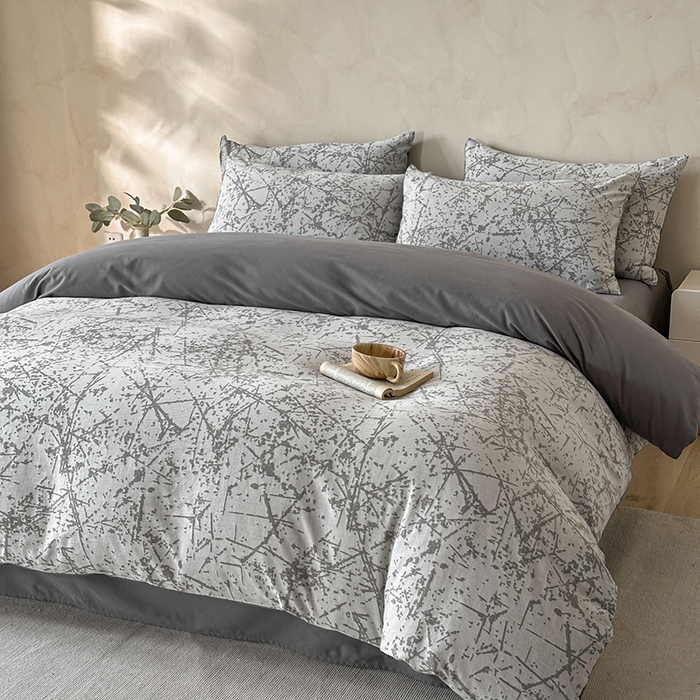 91家纺网 家纺一手货源 找家纺 小叮当家纺仓储工厂店 2025新款(买家秀 不断货)亲肤A类母婴级全棉纯棉三层纱色织提花磨毛四件套素影 素影-烟花-灰