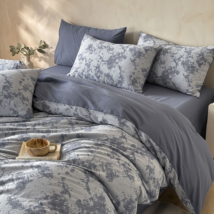 91家纺网 家纺一手货源 找家纺 小叮当家纺仓储工厂店 2025新款(买家秀 不断货)亲肤A类母婴级全棉纯棉三层纱色织提花磨毛四件套素影 素影-静谧-蓝