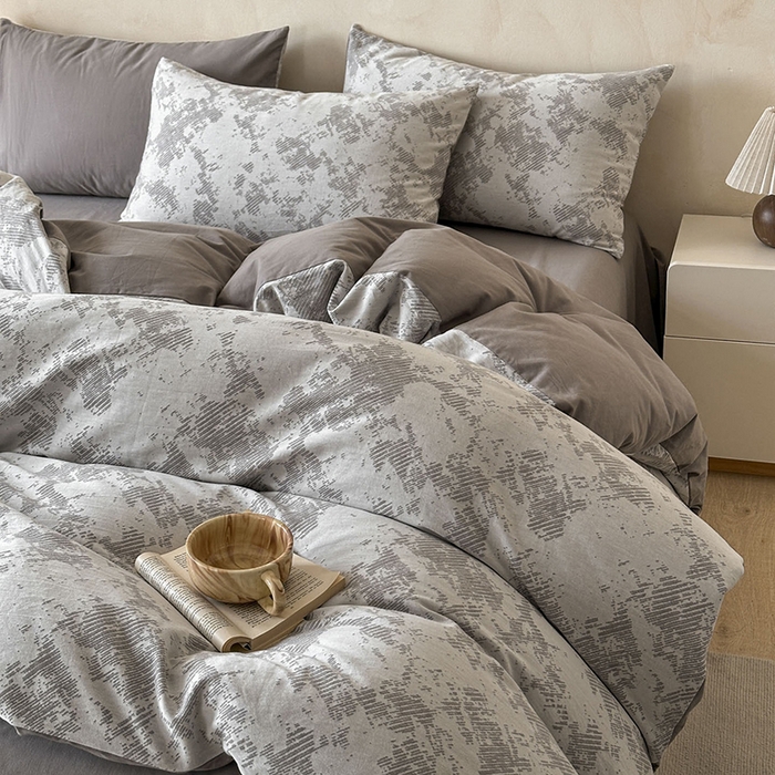 91家纺网 家纺一手货源 找家纺 小叮当家纺仓储工厂店 2025新款(买家秀 不断货)亲肤A类母婴级全棉纯棉三层纱色织提花磨毛四件套素影 素影-静谧-灰