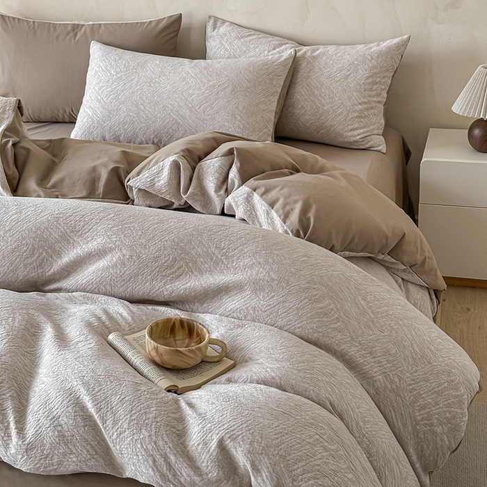 91家纺网 家纺一手货源 找家纺 小叮当家纺仓储工厂店 2025新款(买家秀 不断货)亲肤A类母婴级全棉纯棉三层纱色织提花磨毛四件套素影 素影-本色-米咖