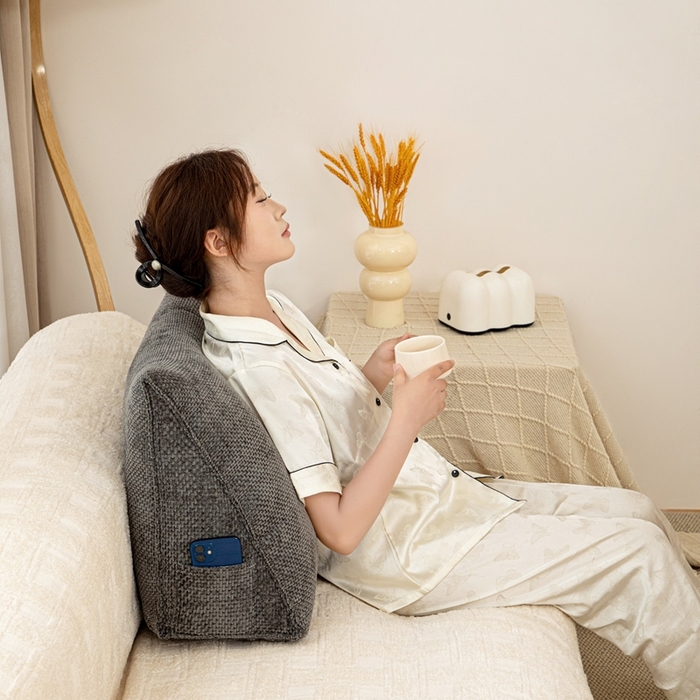 91家纺网 家纺一手货源 找家纺 沐沐家纺 2026新款十字绒三角靠背 碳黑黑