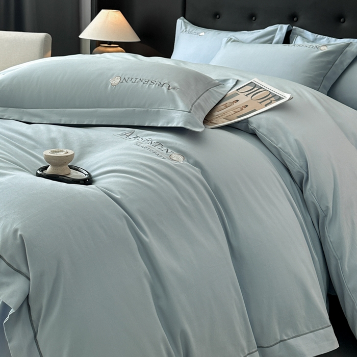 91家纺网 家纺一手货源 找家纺 小叮当家纺仓储工厂店 2025新款(买家秀 不断货)A类全棉长绒棉纯棉加厚刺绣磨毛四件套-邂逅 邂逅-云天蓝灰