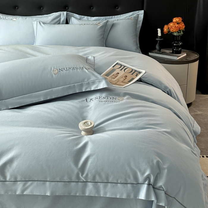 91家纺网 家纺一手货源 找家纺 小叮当家纺仓储工厂店 2025新款(买家秀 不断货)A类全棉长绒棉纯棉加厚刺绣磨毛四件套-邂逅 邂逅-云天蓝灰