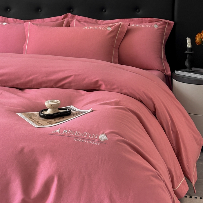 91家纺网 家纺一手货源 找家纺 小叮当家纺仓储工厂店 2025新款(买家秀 不断货)A类全棉长绒棉纯棉加厚刺绣磨毛四件套-邂逅 邂逅-蜜豆红