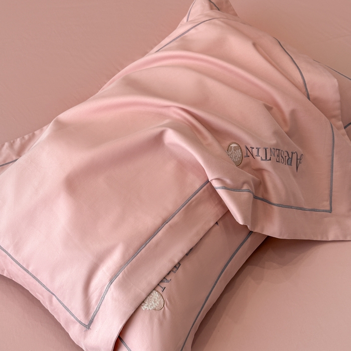 91家纺网 家纺一手货源 找家纺 小叮当家纺仓储工厂店 2025新款(买家秀 不断货)A类全棉长绒棉纯棉加厚刺绣磨毛四件套-邂逅 邂逅-露娜粉