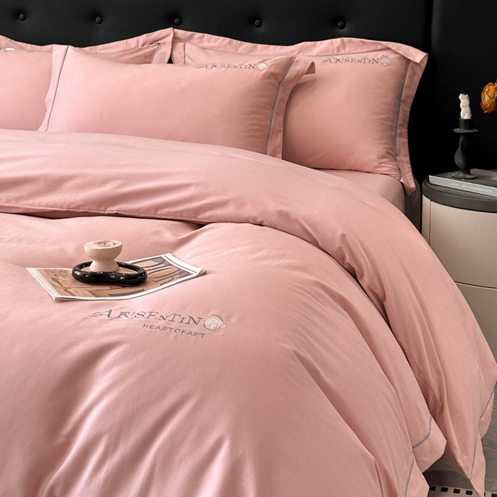 91家纺网 家纺一手货源 找家纺 小叮当家纺仓储工厂店 2025新款(买家秀 不断货)A类全棉长绒棉纯棉加厚刺绣磨毛四件套-邂逅 邂逅-露娜粉