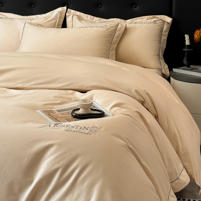 91家纺网 家纺一手货源 找家纺 小叮当家纺仓储工厂店 2025新款(买家秀 不断货)A类全棉长绒棉纯棉加厚刺绣磨毛四件套-邂逅 邂逅-琥珀金