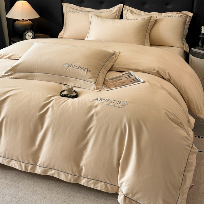 91家纺网 家纺一手货源 找家纺 小叮当家纺仓储工厂店 2025新款(买家秀 不断货)A类全棉长绒棉纯棉加厚刺绣磨毛四件套-邂逅 邂逅-琥珀金