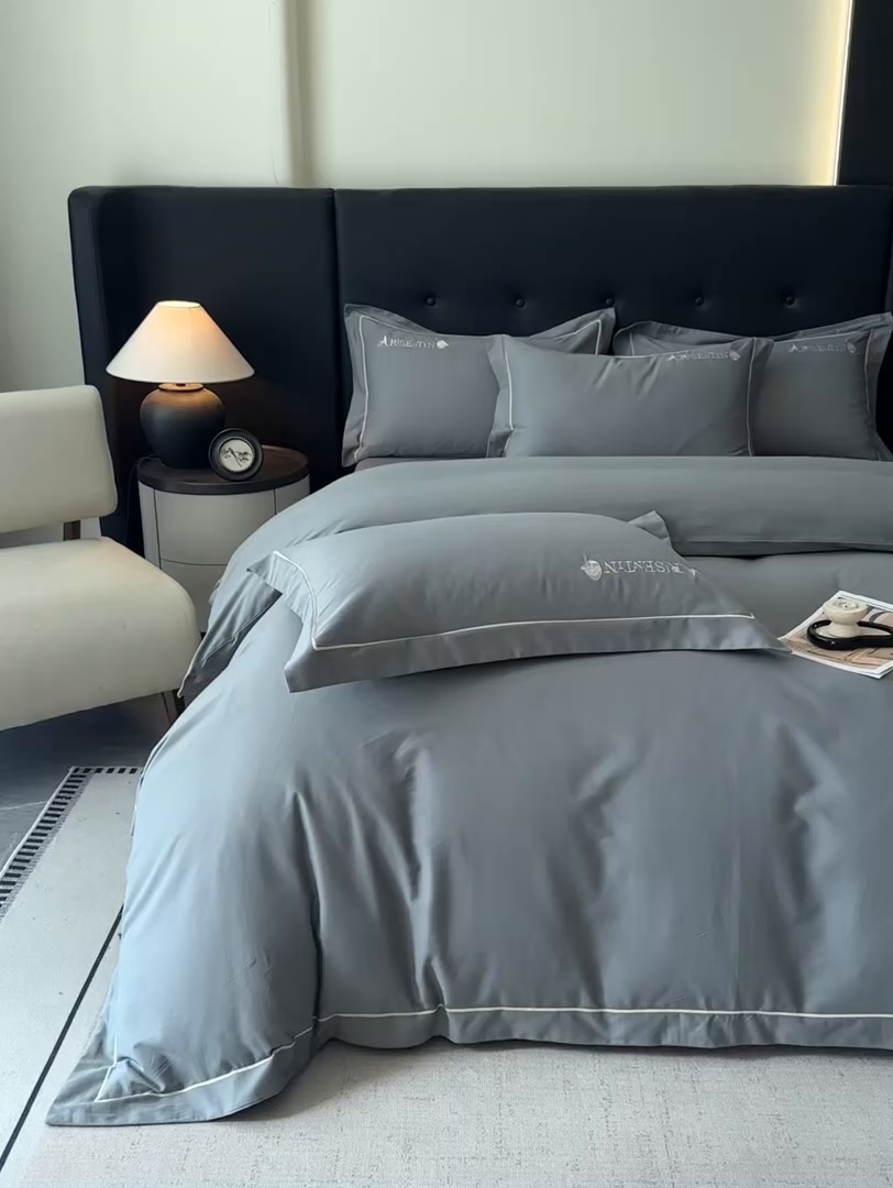 91家纺网 家纺一手货源 找家纺 小叮当家纺仓储工厂店 2025新款(买家秀 不断货)A类全棉长绒棉纯棉加厚刺绣磨毛四件套-邂逅 邂逅-气质灰