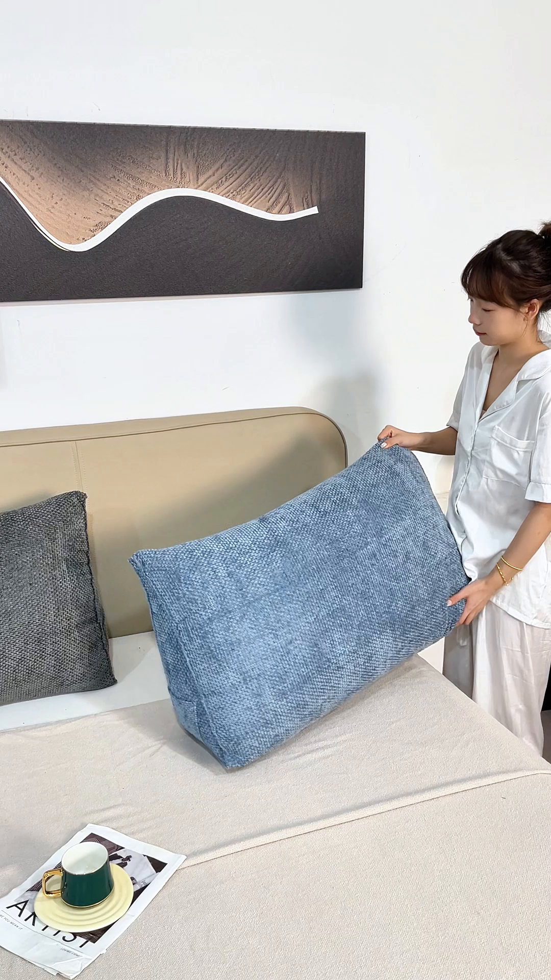 91家纺网 家纺一手货源 找家纺 沐沐家纺 2026新款十字绒三角靠背 碳黑黑