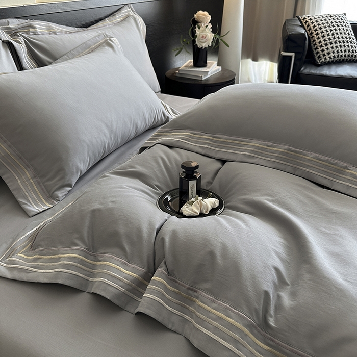 91家纺网 家纺一手货源 找家纺 小叮当家纺仓储工厂店 2025新款A类(买家秀 不断货)全棉纯棉长绒棉纯棉加厚刺绣磨毛四件套-千浔系列 千浔-天空灰