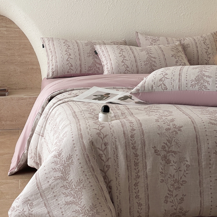 91家纺网 家纺一手货源 找家纺 小叮当家纺仓储工厂店 2025新款秋冬(买家秀 不断货)A类亲肤全棉纯棉色织水洗三层纱提花纯棉四件套 浪漫花韵-棕