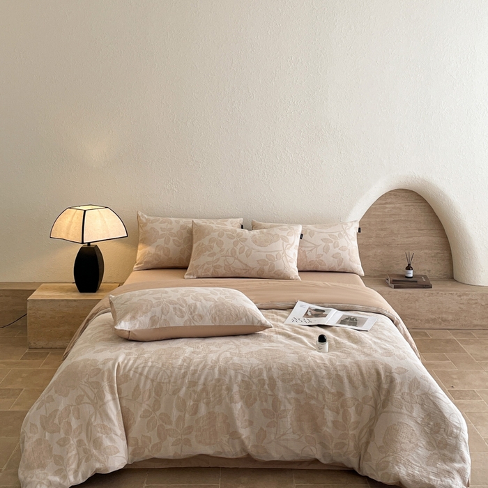 91家纺网 家纺一手货源 找家纺 小叮当家纺仓储工厂店 2025新款秋冬(买家秀 不断货)A类亲肤全棉纯棉色织水洗三层纱提花纯棉四件套 望月-咖